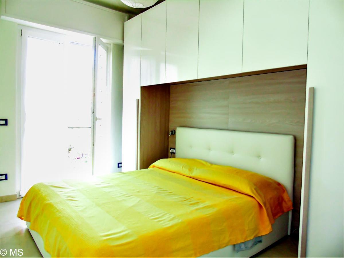 Pietra Home, Posto Auto, Ac ,Wifi, 150Mt Dal Mare Pietra Ligure Bagian luar foto