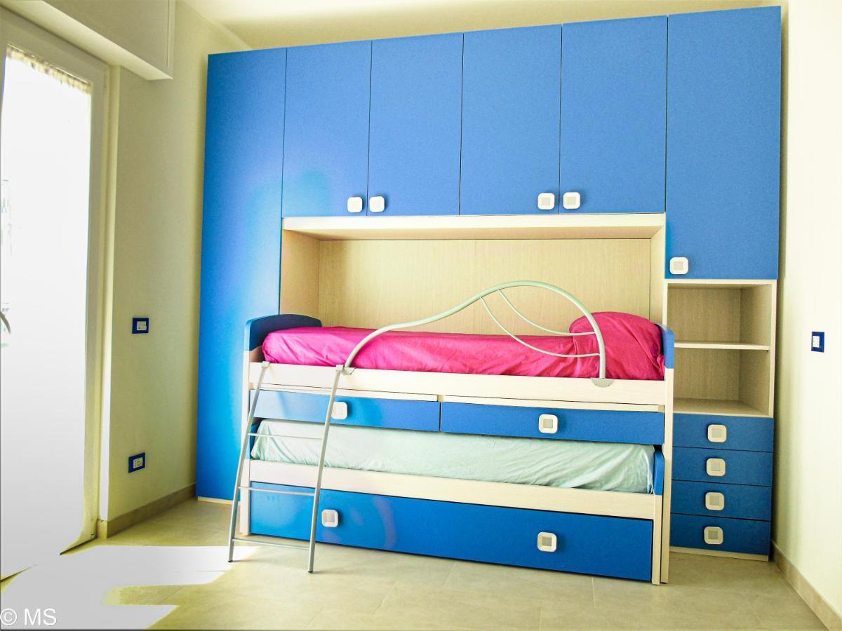 Pietra Home, Posto Auto, Ac ,Wifi, 150Mt Dal Mare Pietra Ligure Bagian luar foto